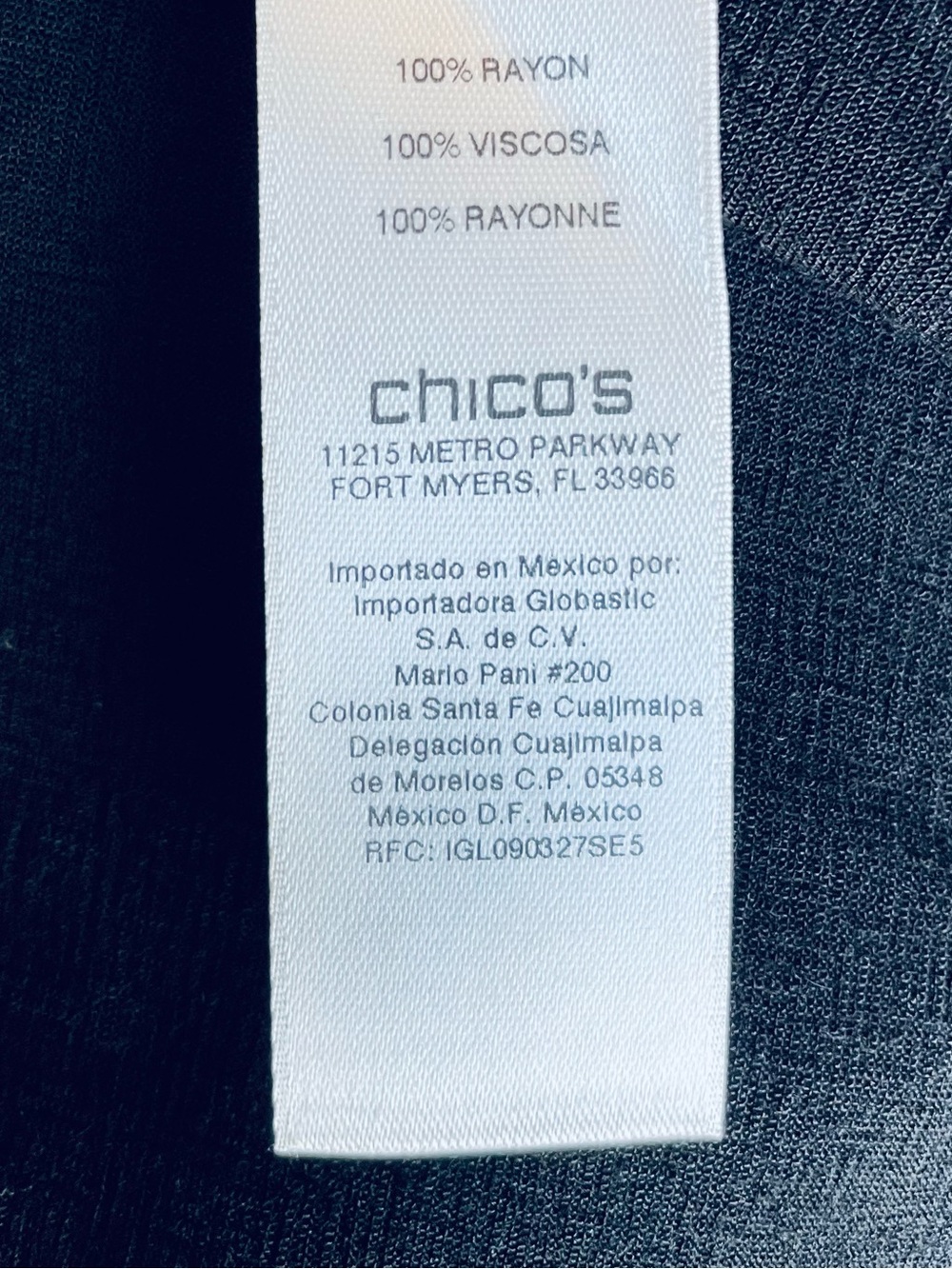 Chico’s Classic Coastal Summer Lightweight Cassandra Tie Front Top, Size 12 - Picture 8 of 9